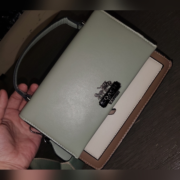 Handbags - Coach purse